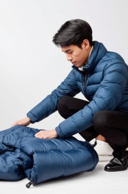 Cách Giặt Áo Lông Vũ Đúng Chuẩn Chuyên Gia: Hướng Dẫn A-Z
